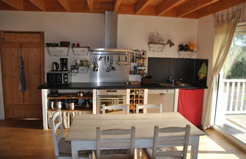 Roscanvel House | Pretty wooden house, very comfortable