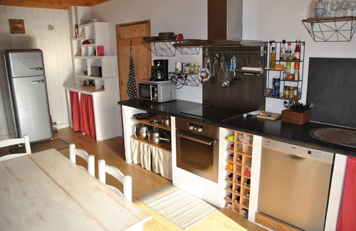 Roscanvel House | Pretty wooden house, very comfortable