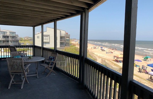 Sneads Ferry Condo | Price REDUCED Aug, 23-Sept. 6. Newly Renovated 3 bed, 3 bath condo Beachfront.