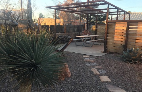 Marfa House | Prickly Pear Rancher: Close to Downtown