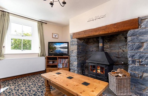 Denbigh House | Priddbwll, great countryside location in Denbigshire