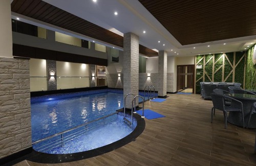 New Digha Hotel | Pride Biznotel Canopus, Digha