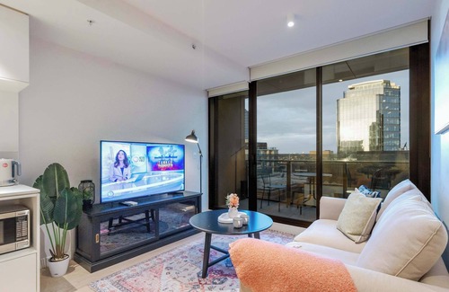 South Yarra Apartment | Pride Manor South Yarra Apt Free Parking Smart TV