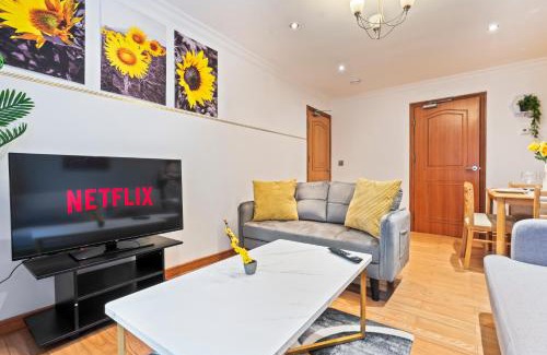 Latchmere Apartment | Prime Battersea & Clapham Modern Apartment Free Parking