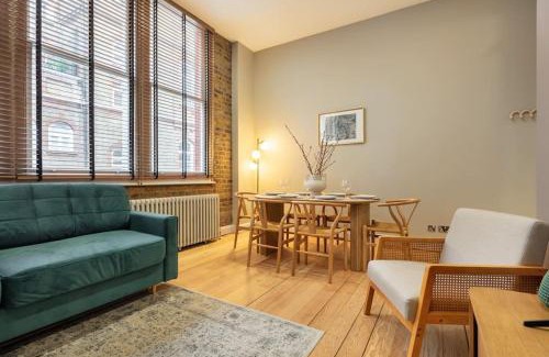 Soho Apartment | Prime Covent Garden gem with Air-Con