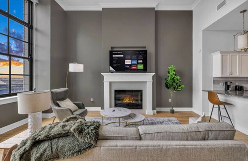 Playhouse Square Apartment | Prime Downtown Halle Bldg Apt