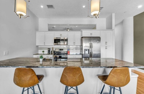 Playhouse Square Apartment | Prime Downtown Halle Bldg Apt