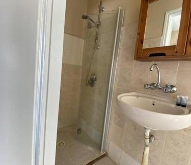 Kerem HaTeimanim Apartment | Prime Location! 1 bedroom apt in TLV beating Heart