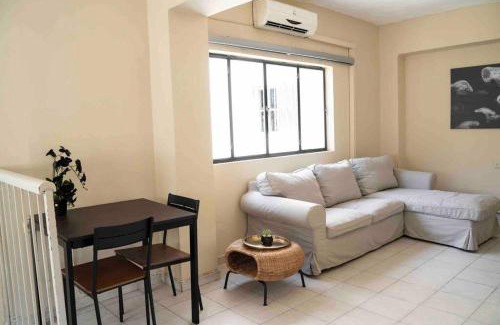Kerem HaTeimanim Apartment | Prime Location! 1 bedroom apt in TLV beating Heart