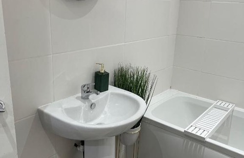 Blackpool Town Center Apartment | Prime Location 2 Bed Apartment in Blackpool