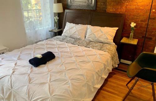 Upper East Side Apartment | PRIME LOCATION 2 BEDROOMS APT UPPER EAST SIDe