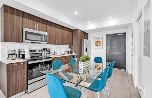 Overtown Apartment | Prime Location: 3-Bed Gem near Brickell W/Parking