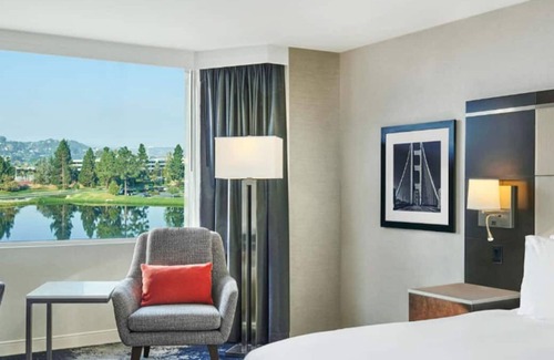 Redwood Shores House | Prime Location! 4 Comfortable Units, Waterfront View, Pet-friendly, Outdoor Pool