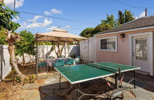 Sawtelle House | Prime Location Beverly Hills, Santa Monica and UCLA