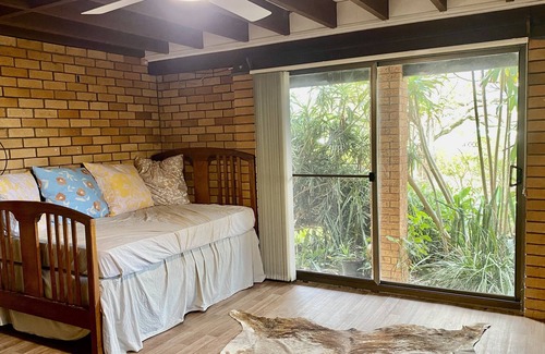 Scotts Head House | Prime location! Family- and dog friendly!! Bring your surfboard!