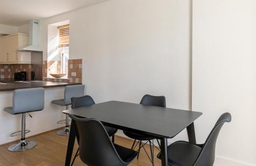 Stockwell Apartment | Prime Location Flats