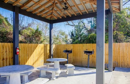 Sulphur House | Prime Location Free Parking Onsite, Close to Lake Charles