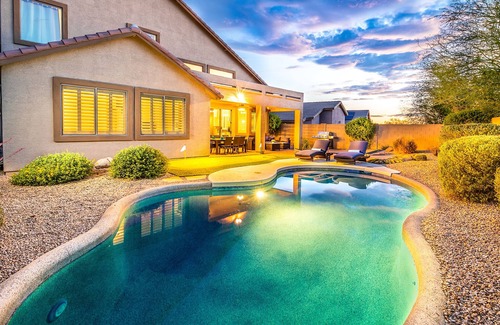 Carefree Crossing House | Prime Location, Heated Pool, Fun Game Room, Putting Green, Outdoor BBQ, & More