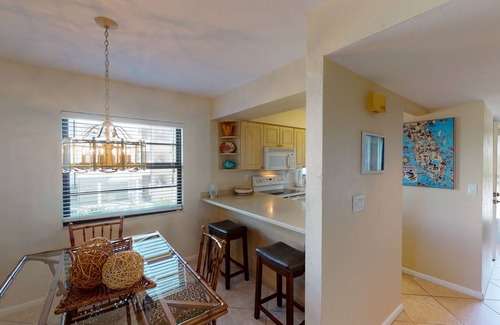 Marco Island Condo | Prime Location I Free Beach Access Directly Across The Street!