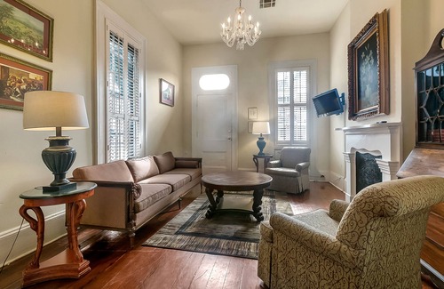 Treme Hotel | Prime Location just steps from the French Quarter & 3 Blocks to Bourbon St,