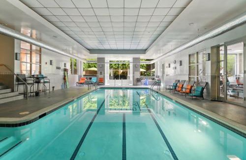 Crystal City Apartment | Prime Location Near Pentagon and Metro