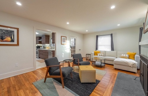 Ventura House | Prime Location, Private Hot Tub! Minutes To Sand