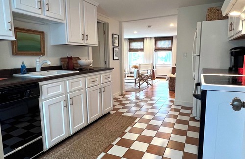 Provincetown Condo | Prime Location, Top Floor 1-Bedroom, 1-Bath Condo