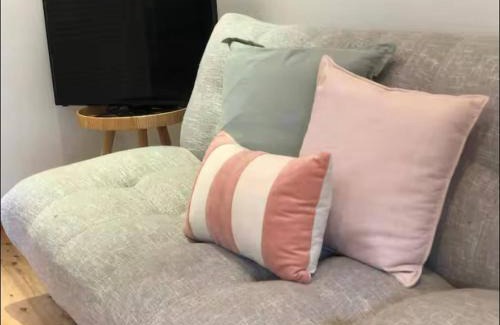Bellevue Hill Apartment | Prime Location Unit AC And Parking