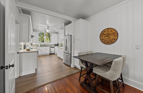 Sullivan's Island House | Prime Location! Classic Sullivan's Island Beach House/Gorgeous and Charming Updates!