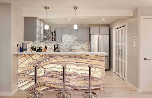 Aspen Condo | Prime location, walk to everything in Aspen! 2 blocks to Gondola