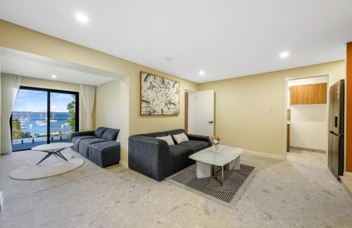 Koolewong House | Prime Ocean Villa Floor-Ceiling & Sunrise Terrace
