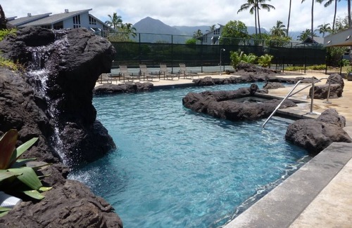 Princeville Condo | Prime Oceanfront End Unit-View-Family-friendly Cliffs Resort at Bargain Rates