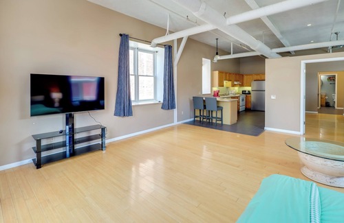 Old Market Condo | Prime Old Market Location: Walkable Omaha Condo!
