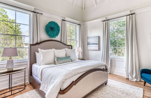 Watercolor House | Prime Outdoor Views By Gulf w Roof Lounge and Bikes