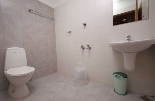 Shenoys Hotel | Prime Palace