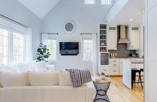 Ogunquit House | PRIME SUMMER AVAILABILITY!