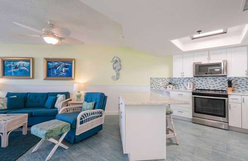 St. Pete Beach Condo | π
Prime View Condo β Gulf Strand Resort, St. Pete Beach