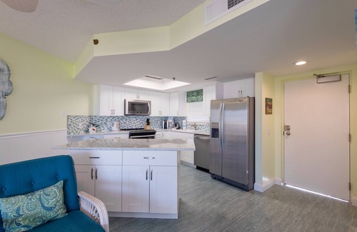 St. Pete Beach Condo | π
Prime View Condo β Gulf Strand Resort, St. Pete Beach