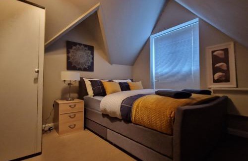 Wallsend Apartment | Primos Suite - Stylish 1 Bedroom in Wallsend
