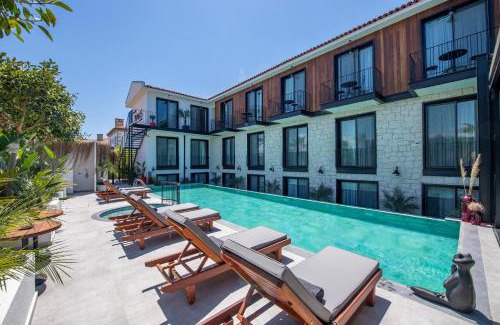 Tokoglu Hotel | Primus Alacati Adult Only