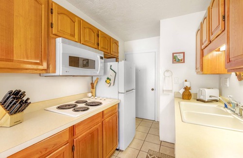 Poipu Apartment | Prince Kuhio Large Garden View Studio 232