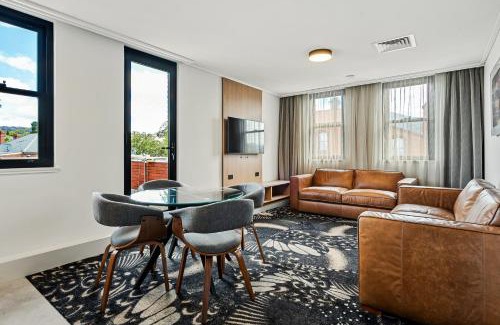 Battery Point Hotel | Prince of Wales Hotel