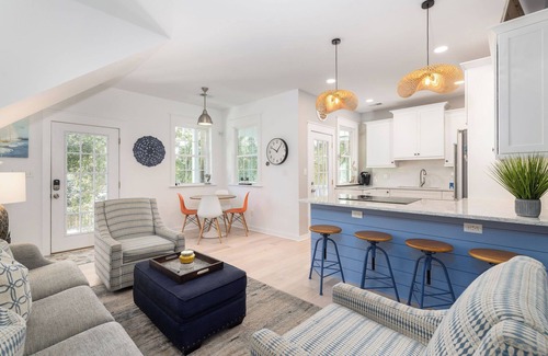 Folly Beach House | Prince's Folly! Walking Distance to Shops and Restaurants!
