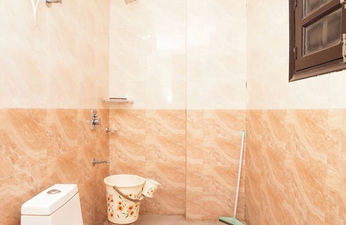 Udyog Vihar Hotel | Prince Villa