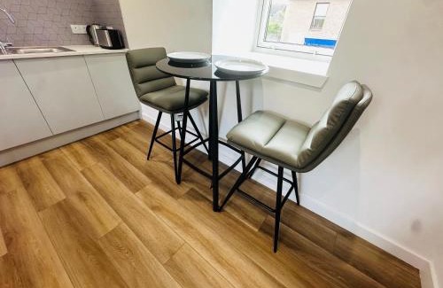 Thurso Apartment | Princes Street Executive Apartment 2