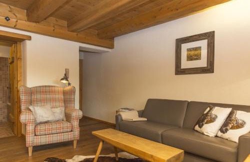 Seefeld in Tirol Apartment | Princess Bergfrieden