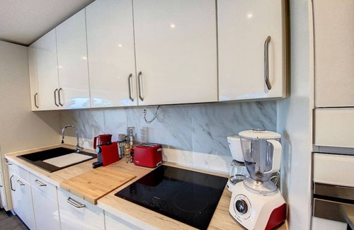 Orient Bay Condo | Princess Blue, 3BDR, Beach Front Deluxe, Orient Bay, Pool, Wifi 100 Mps