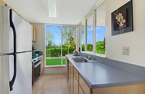 Princeville Condo | Princeville - Cliffs 2-109 Spacious, Affordable 1BR/2BA Condo