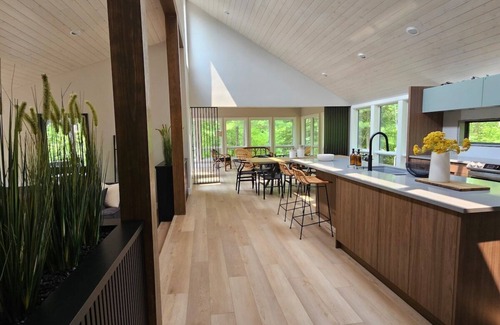 Grand Bend Cottage | Priolo on the Trail-Japandi Retreat w Nordic Spa