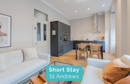 St. Andrews Apartment | Priorsgate